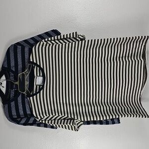 Denim & Flowers Mens T-shirt. Size Large